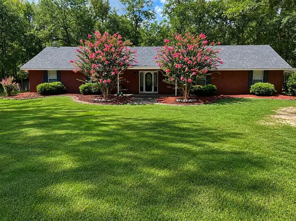 4470 Columbia Road 5, Magnolia, AR 71753