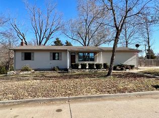 800 Forest Ave, Perryville, MO 63775