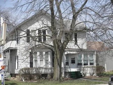 242 W Lincoln Ave — Photo 13