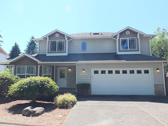 2nd image of 18524 Fremont Ave N