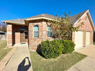 112 Walnut Ln, Rockwall, TX