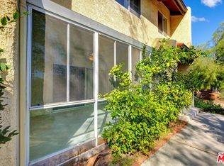 9634 Via Rimini #118, Burbank, CA 91504