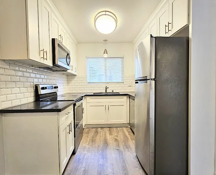 4463 Idaho St #10 — Photo 3