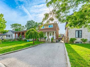 64 Winter Ave, Toronto, ON M1K 4M1