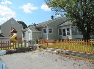 59 Martin St, Lowell, MA 01854