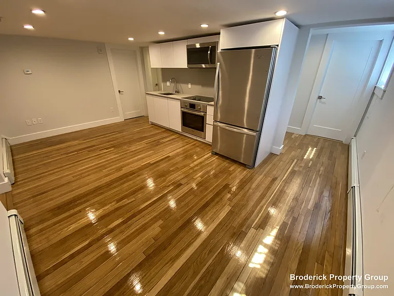 31 South St #B4 — Photo 5