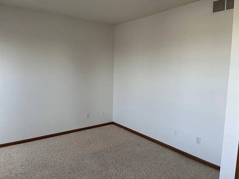 378 Harbor Town Ct #3 — Photo 11