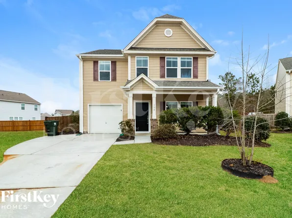 104 Breeders Ct, Moncks Corner, SC 29461