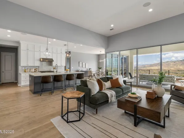 9192 Graycliff Ln, Reno, NV 89523