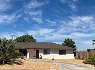 14186 Crow Rd, Apple Valley, CA 92307