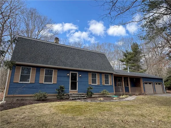 155 Beechwood Hill Trl, Exeter, RI 02822