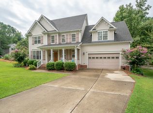 2501 Flints Pond Cir, Apex, NC 27523