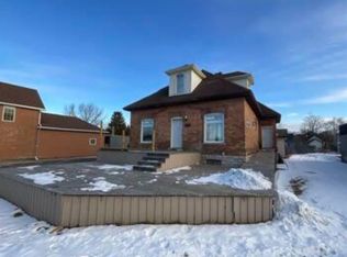 165 Saint Clair St, Chatham Kent, ON N7L3J4