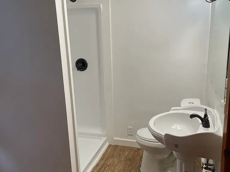 2806 Taylor St NE — Photo 9