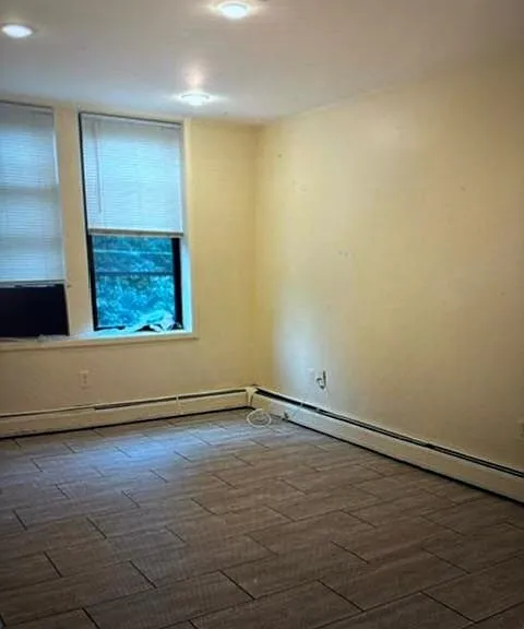 177 W 48th St #9 — Photo 5