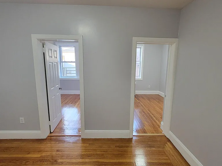 110 61st Street — Photo 24