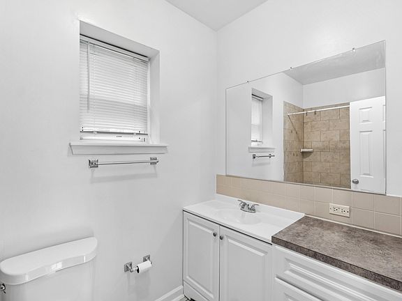 5th image of 4813 Calvert Rd #C