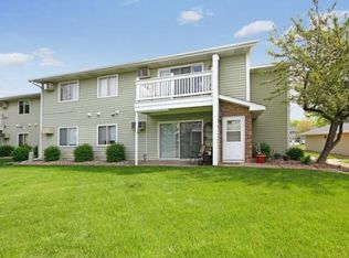 2486 Cobble Hill Alcove UNIT B, Saint Paul, MN 55125