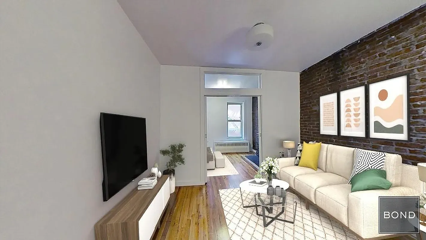 251 West 26th Street — Photo 1