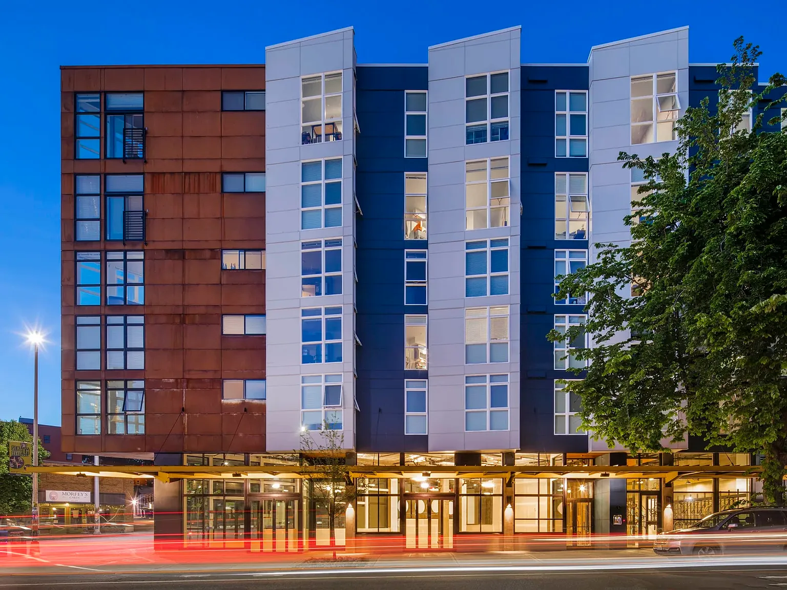 Minnie Flats | 101 Denny Way, Seattle, WA 98109 — Photo 1