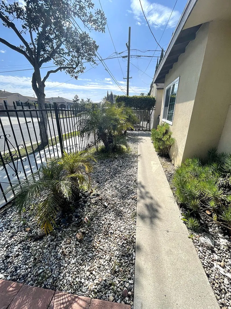 4156 W. 120th Street — Photo 3