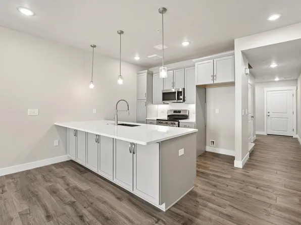 968 Birdwhistle Ln #7, Fort Collins, CO 80524