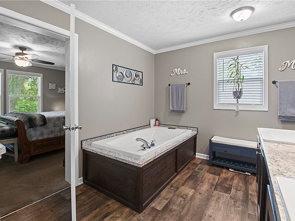 5th image of 1059 Belle Shoals Rd