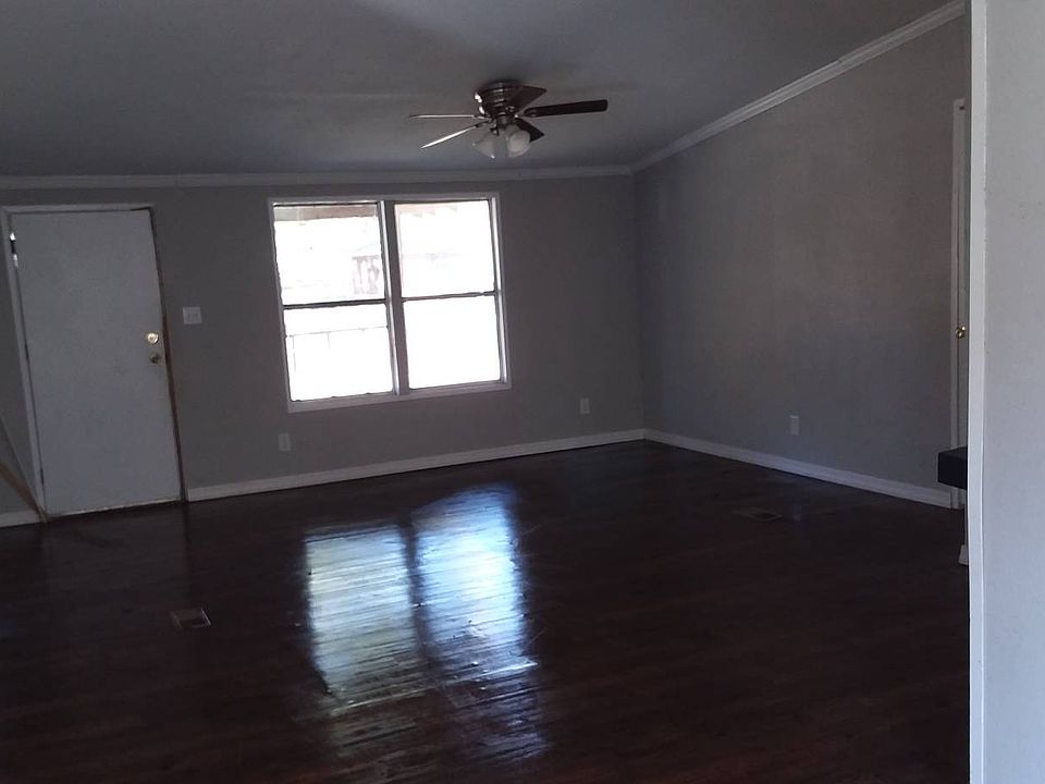 2nd image of 1115 Fern St Lot A