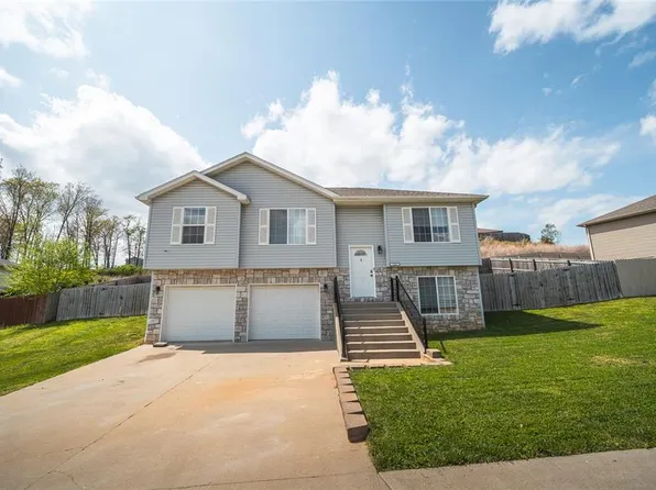 108 Creek View Dr, Saint Robert, MO 65584