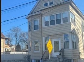 14 N 10th St, Paterson, NJ