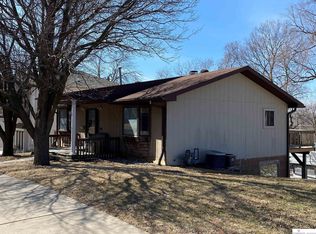616 S 3rd St, Council Bluffs, IA 51503