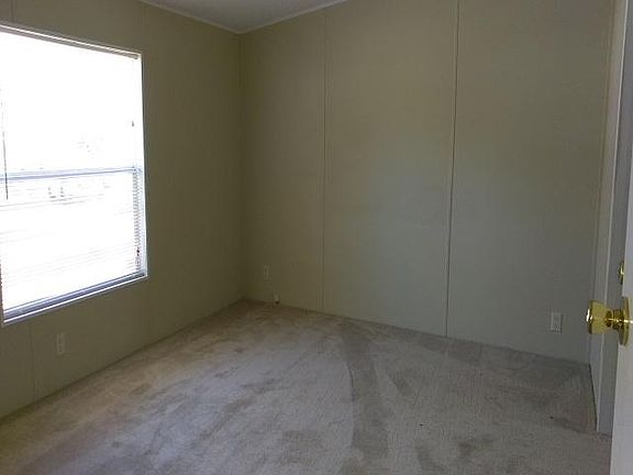 4th image of 9428 Polak Dr