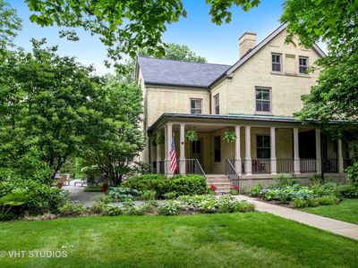 95 Leonard Wood N, Highland Park, IL, 60035