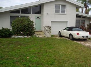 15534 Redington Dr, Redington Beach, FL 33708