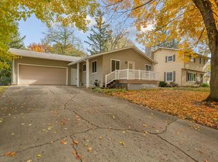 1203 Wellington Ave, Faribault, MN 55021