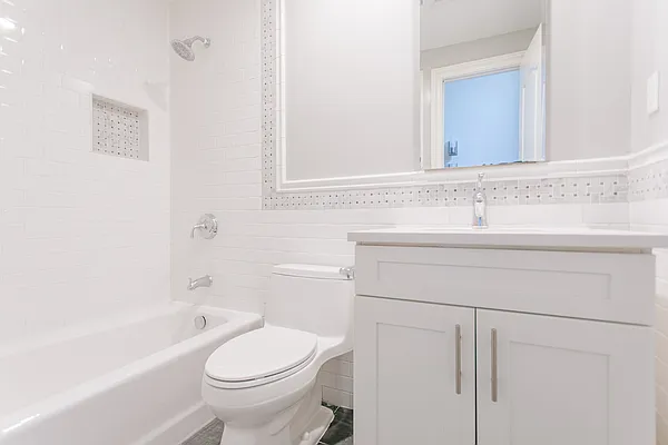 Rented by MySpaceNYC | media 34