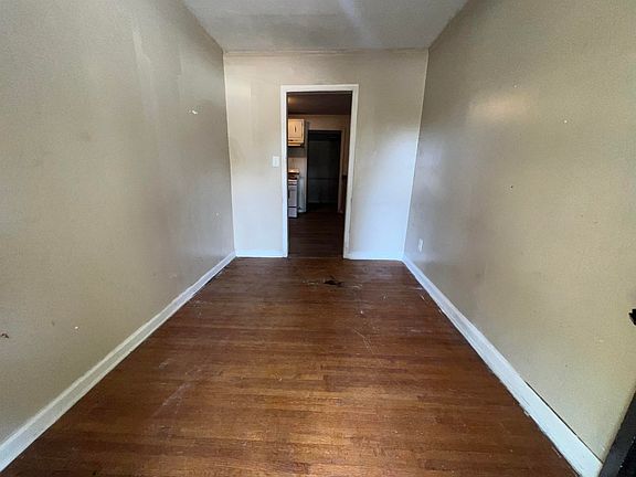 2nd image of 4594 Sea Isle Rd