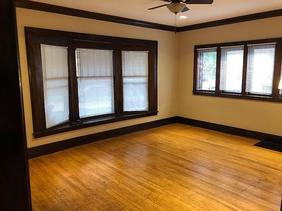 3rd image of 616 Atwood St NE #1