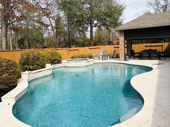 106 Joshuas Pl, Montgomery, TX 77316