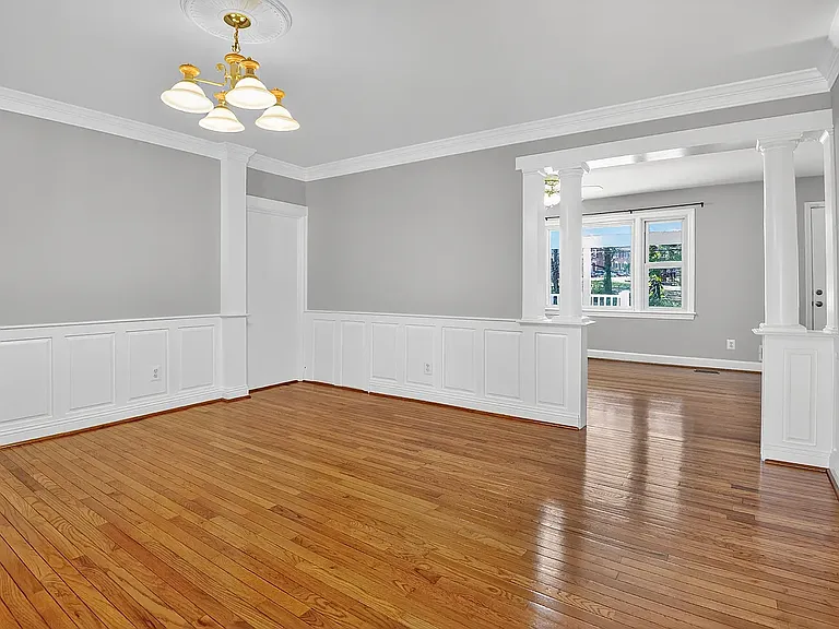6009 Pratt St — Photo 5