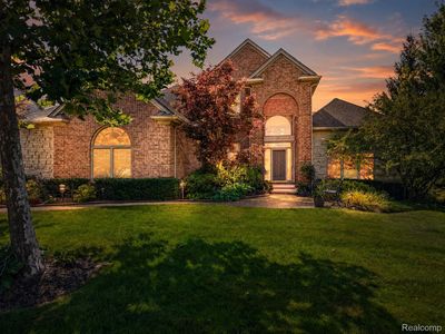 879 Benjamin Dr, Troy, MI, 48098