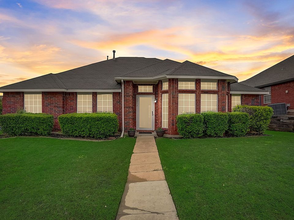 1st image of 5072 Lake Vista Dr