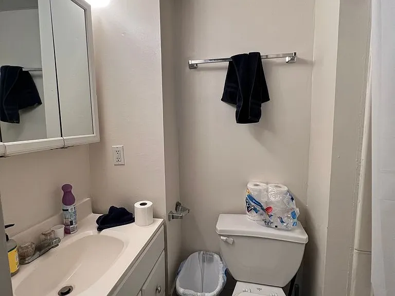 Morris Apartments — Photo 17