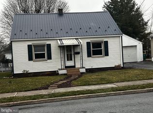834 S Coldbrook Ave, Chambersburg, PA