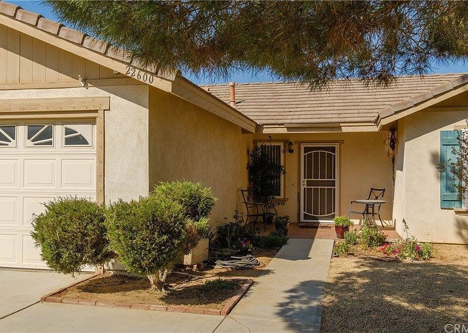 2nd image of 22600 Cuyama Ct
