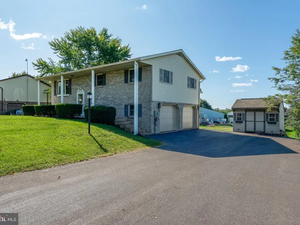 403 Birch Ln, Lebanon, PA 17046