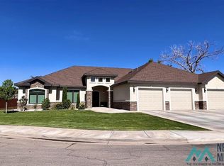 4 Desert Rose, Roswell, NM 88201