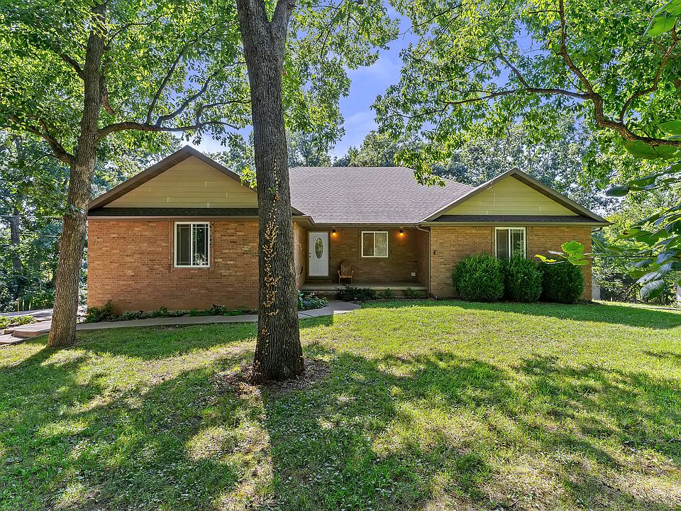 1st image of 414 E Hughes Road