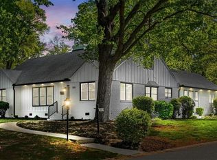 300 N Holden Rd, Greensboro, NC 27410
