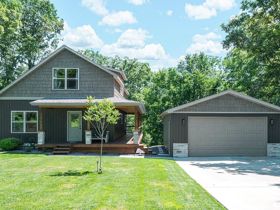 1st image of 80 Tamarack Ct